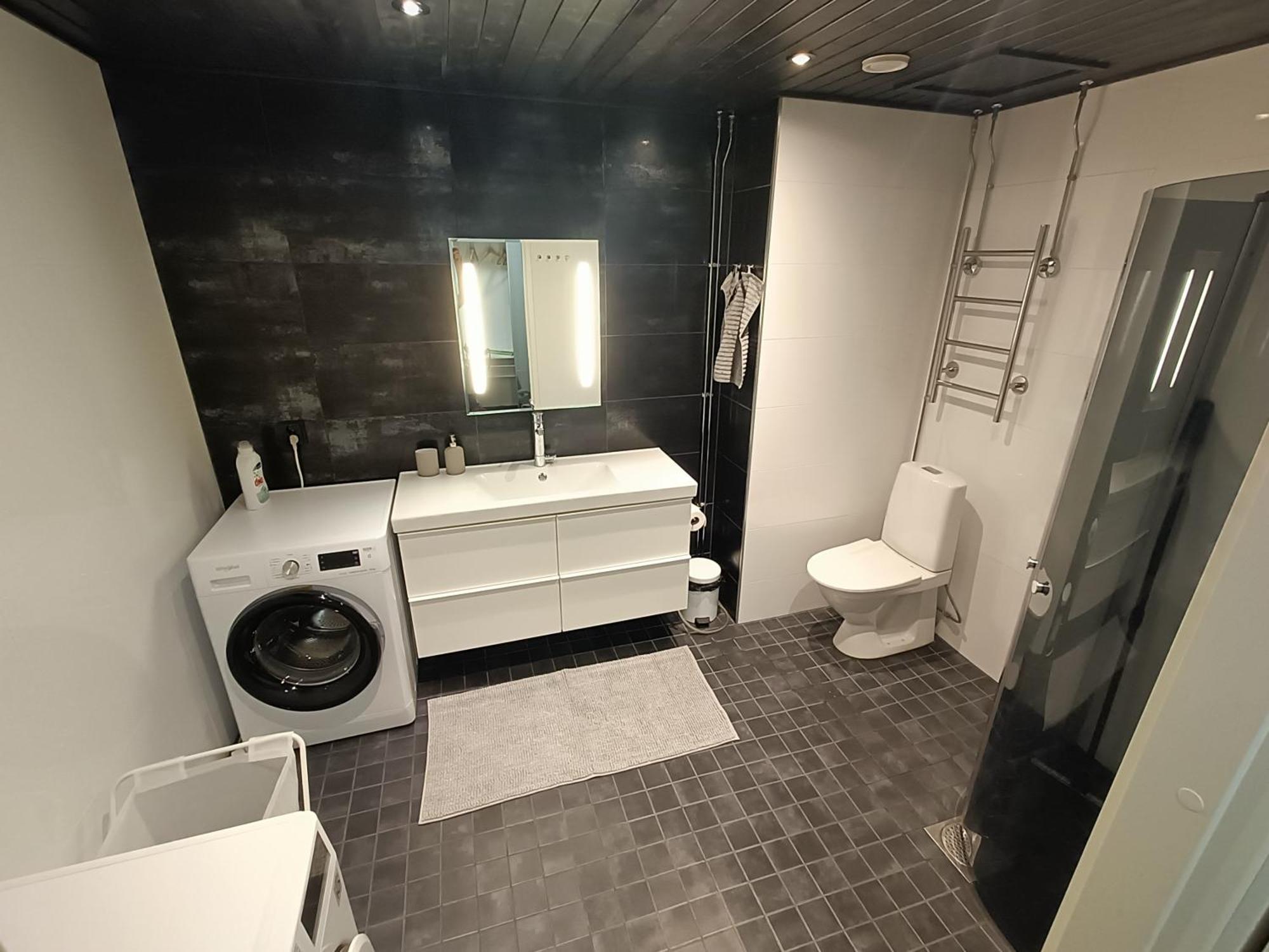 Big 88M2 Apartment In The Center Rovaniemi Eksteriør billede